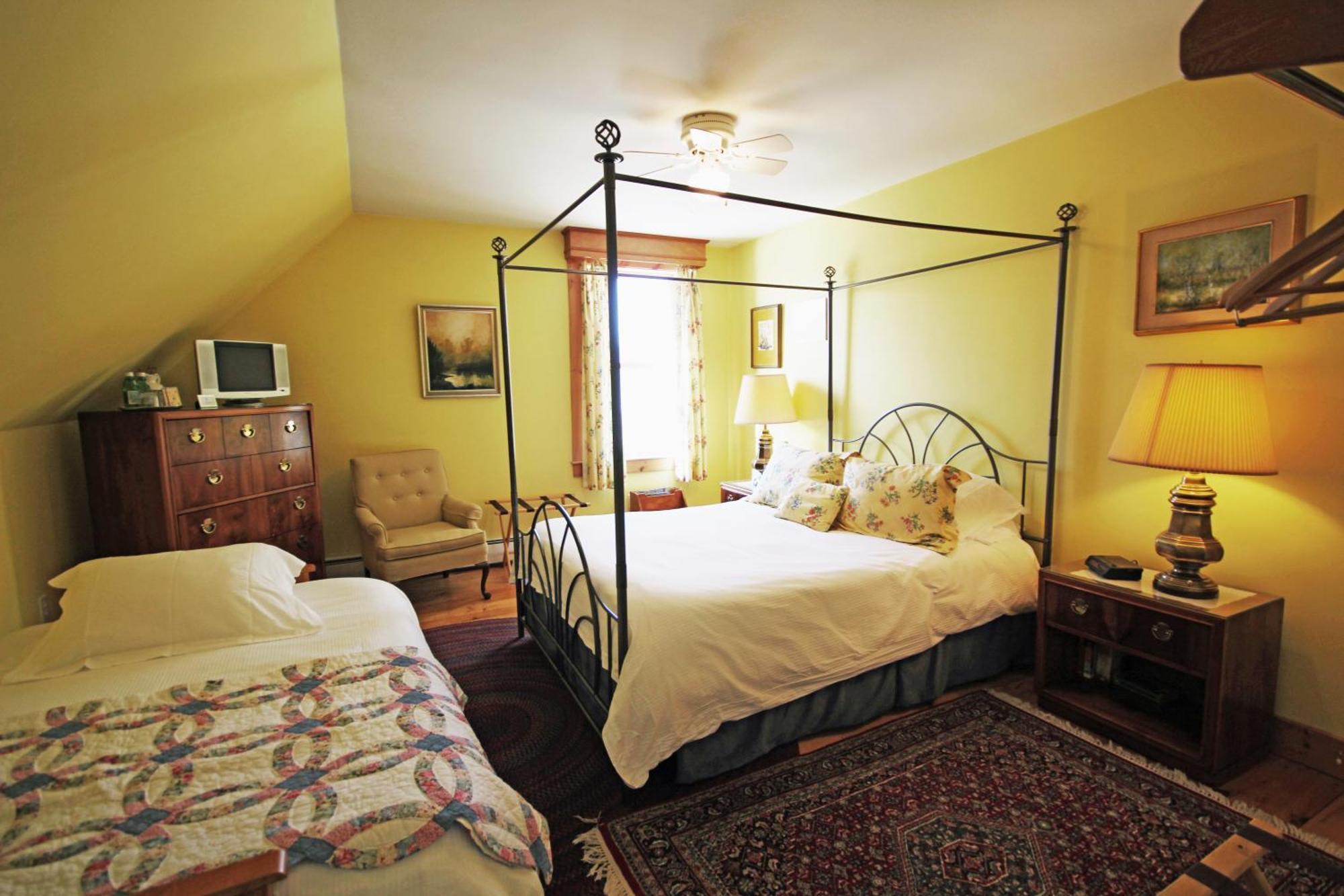 Highland Lake Inn Andover Rum bild