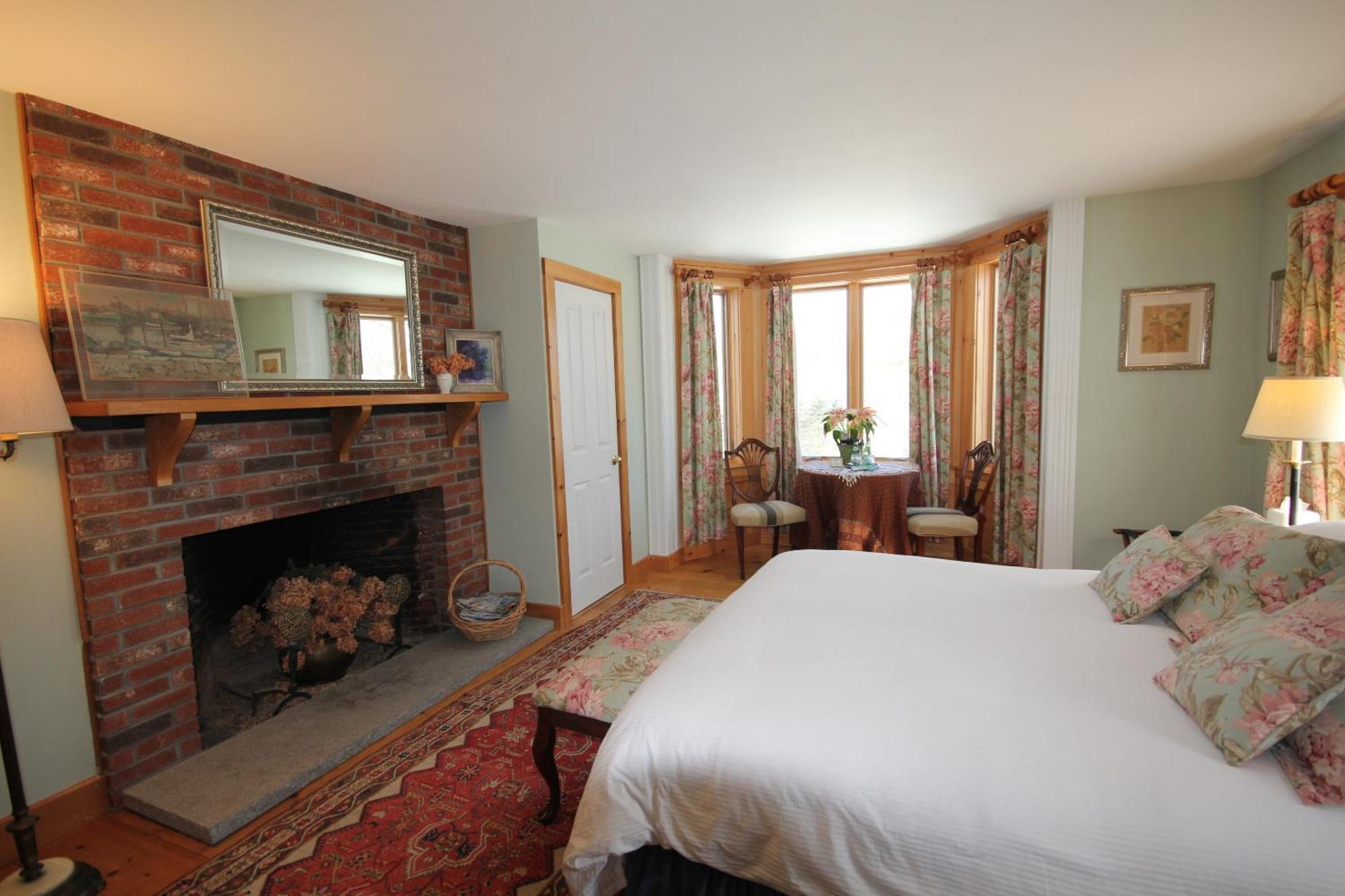 Highland Lake Inn Andover Rum bild